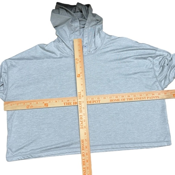 Athleta Uptempo Short Hoodie in Norwegian Grey Size Medium Boxy Gym Workout - Picture 10 of 14